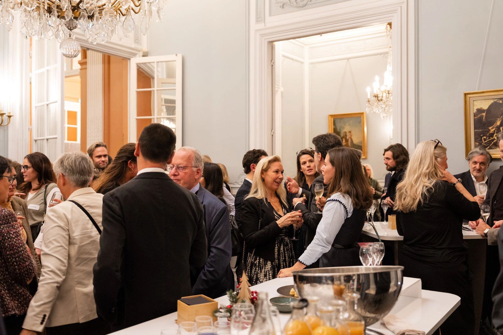 Cocktail reception at the end of the day to close the conference